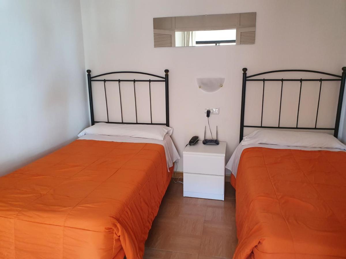 Apartamentos Mediterraneo Marbella Exterior photo